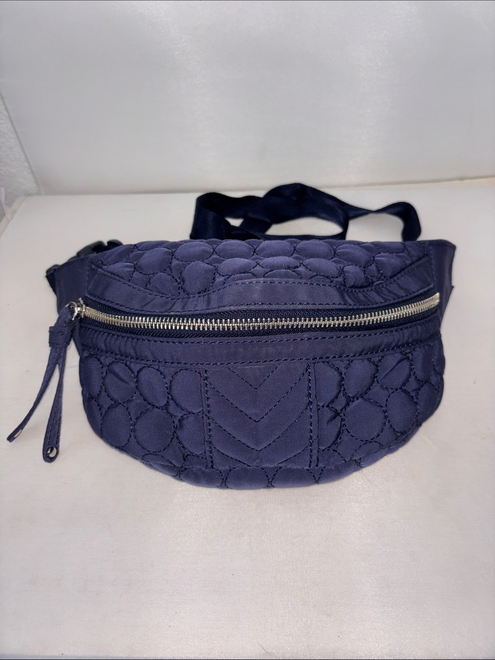 Vera Bradley Quilted Navy Crossbody Waist Bag